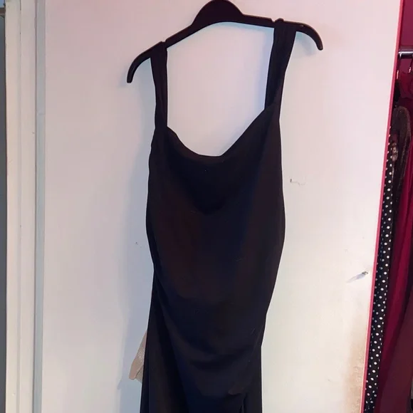 SHEIN Black Backless Dress - Picture 1 of 3